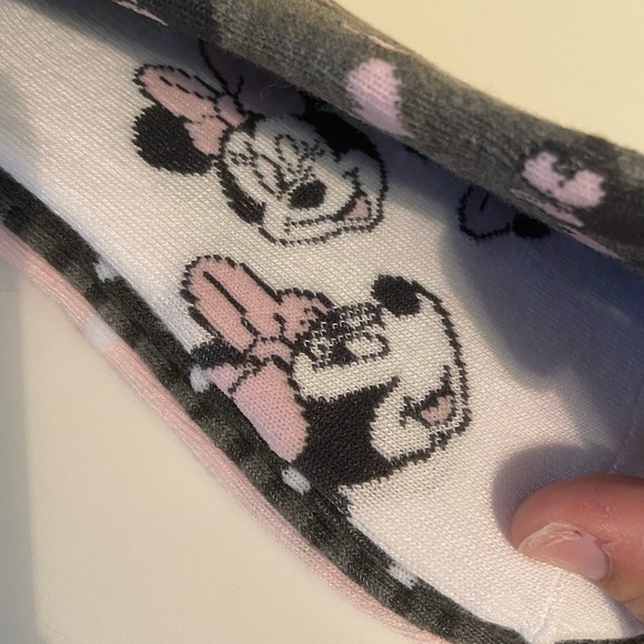 Minnie Mouse socks - Picture 3 of 5